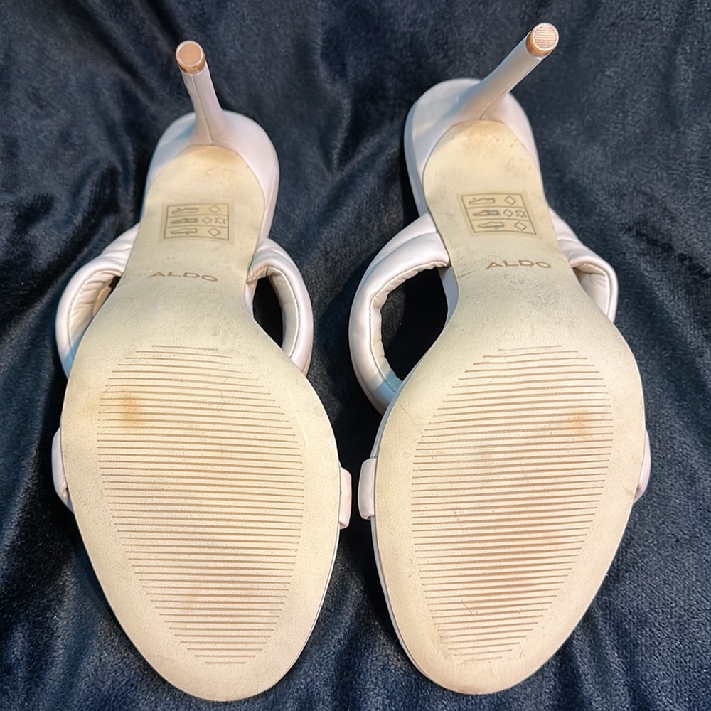 Cream Color Heels - Picture 5 of 5
